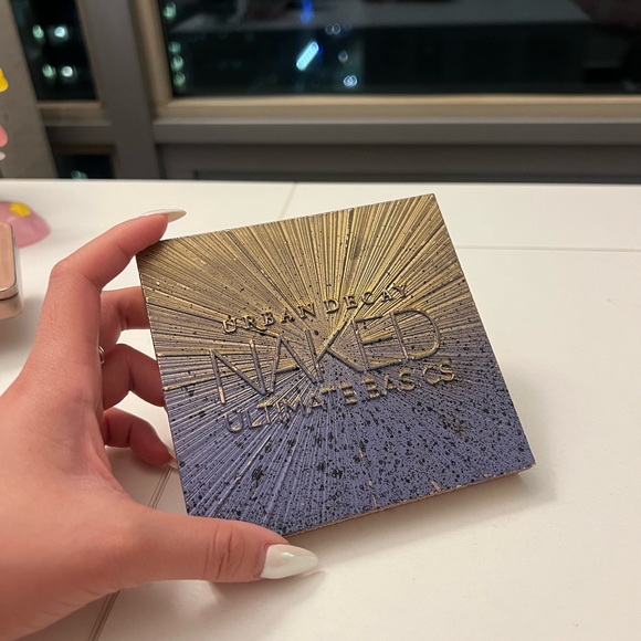 Naked Urban Decay Eyeshadow Pallette - Custom paint (limited edition) - Picture 2 of 2